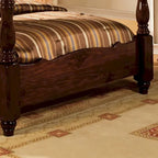 Traditionelles Kiefernholz-Himmelbett